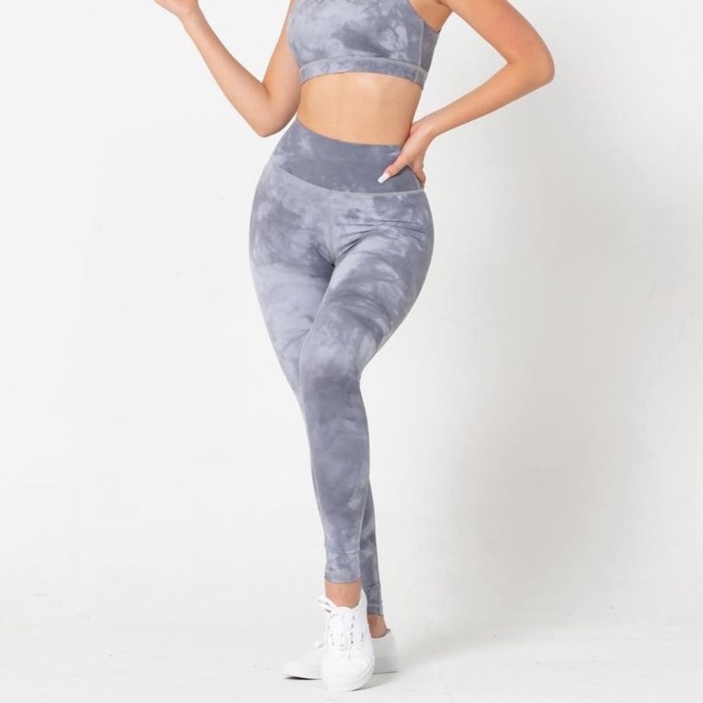 For the peach Dani Munoz fit